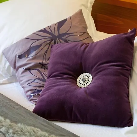 Logis La Source Bleue 3*