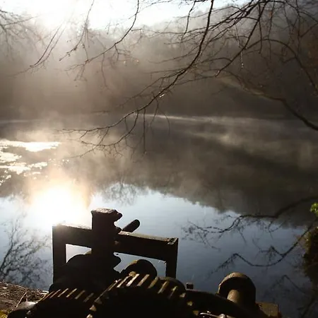 Logis La Source Bleue Hotel
