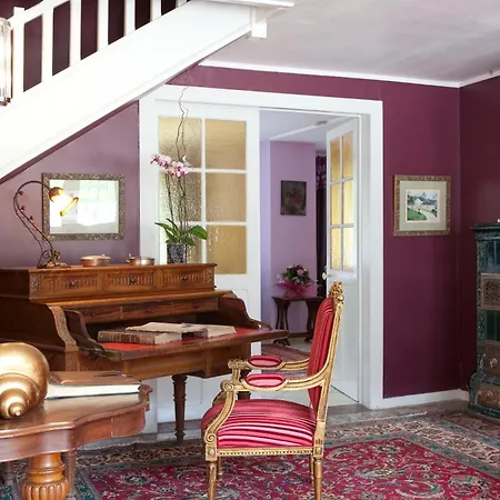 Hotel Logis La Source Bleue