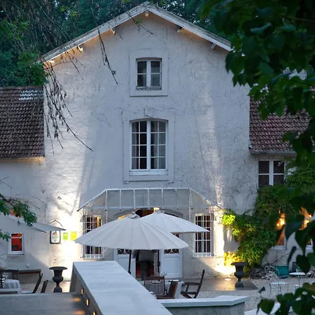 Logis La Source Bleue Szálloda 3*