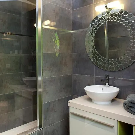 Logis La Source Bleue Hotel Gudmont-Villiers