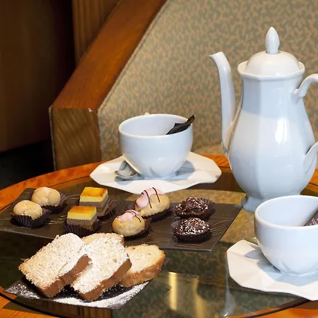 Logis La Source Bleue 3*