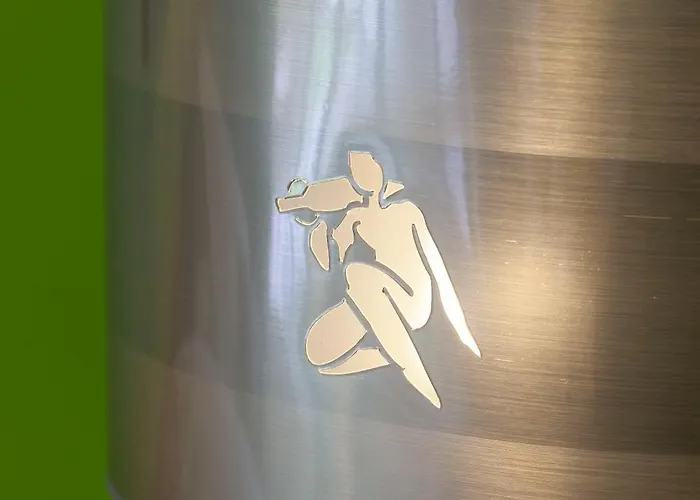 Logis La Source Bleue Hotel