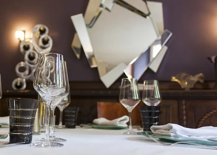 Logis La Source Bleue Hotel