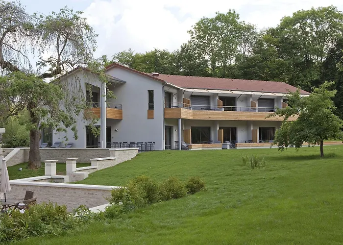 Logis La Source Bleue 3* Gudmont-Villiers